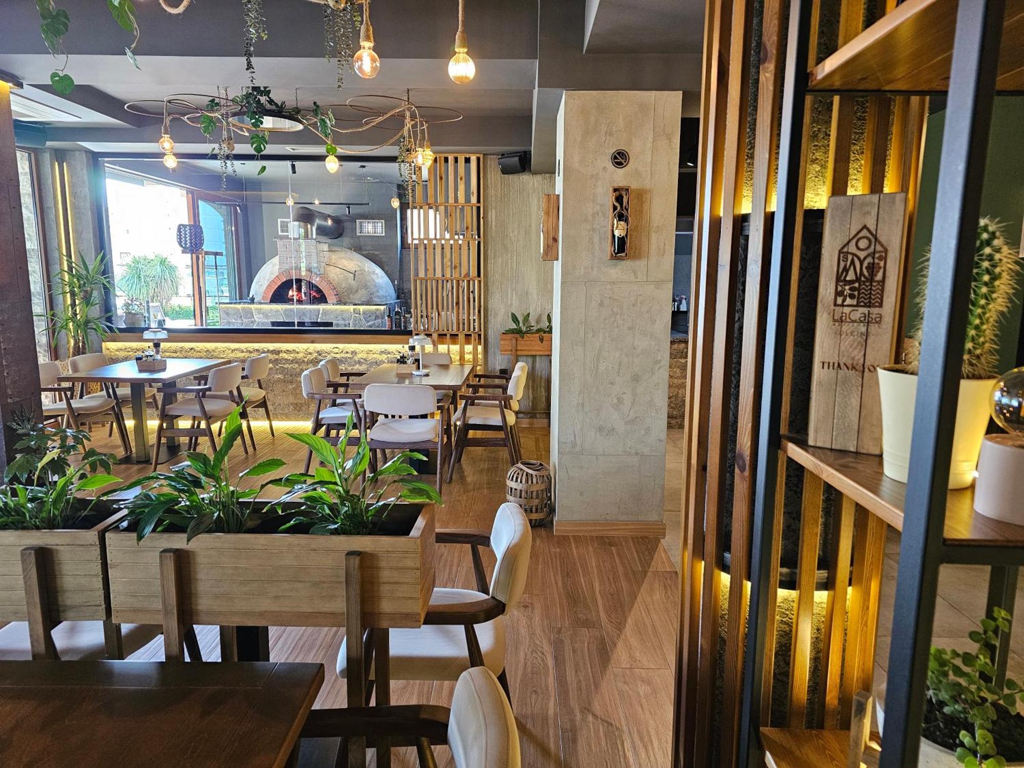 Lacasa Apartments & Restaurant Ulcinj Exterior foto